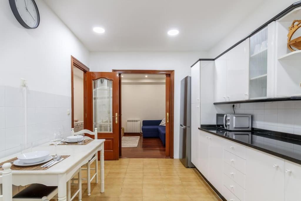 Cultura Y Gastronomia En El Casco Viejo Apartment Bilbao Ngoại thất bức ảnh