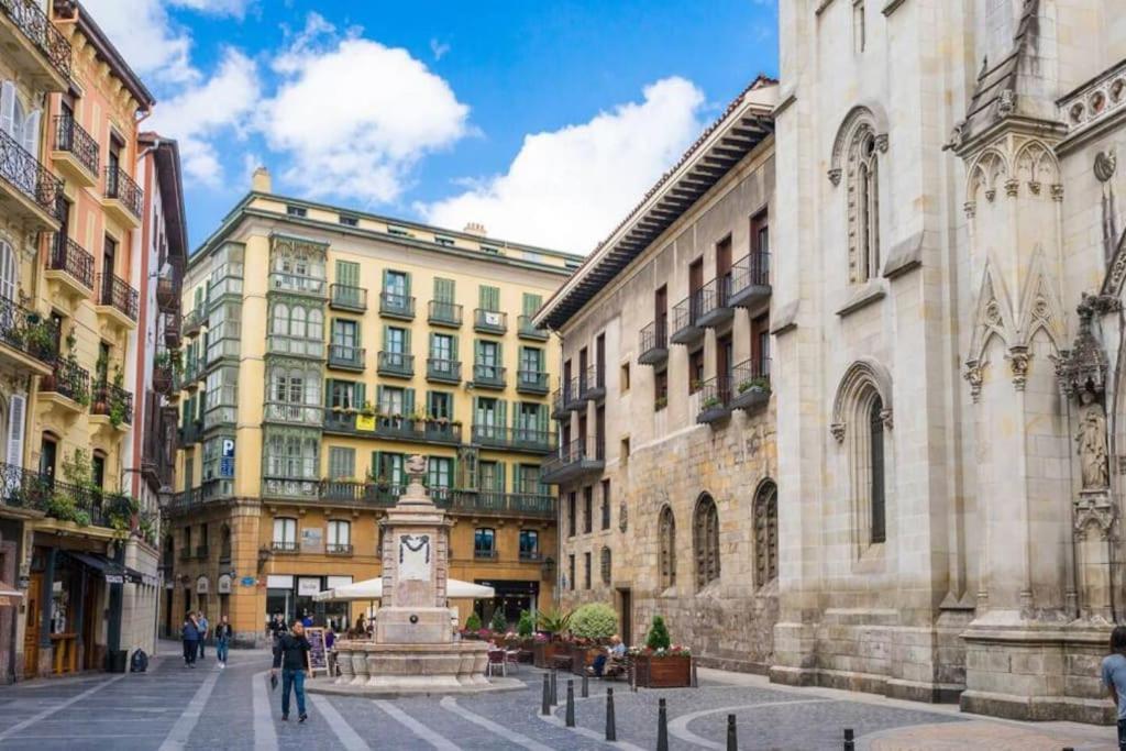 Cultura Y Gastronomia En El Casco Viejo Apartment Bilbao Ngoại thất bức ảnh
